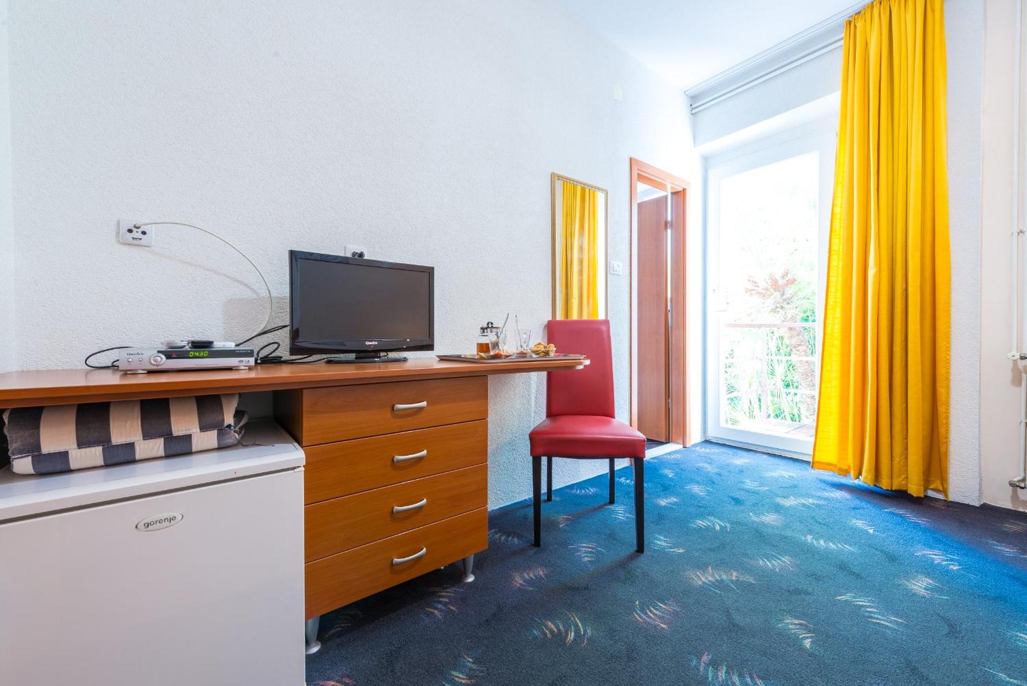 Villa Carmen Rooms & Apartments Млини Экстерьер фото