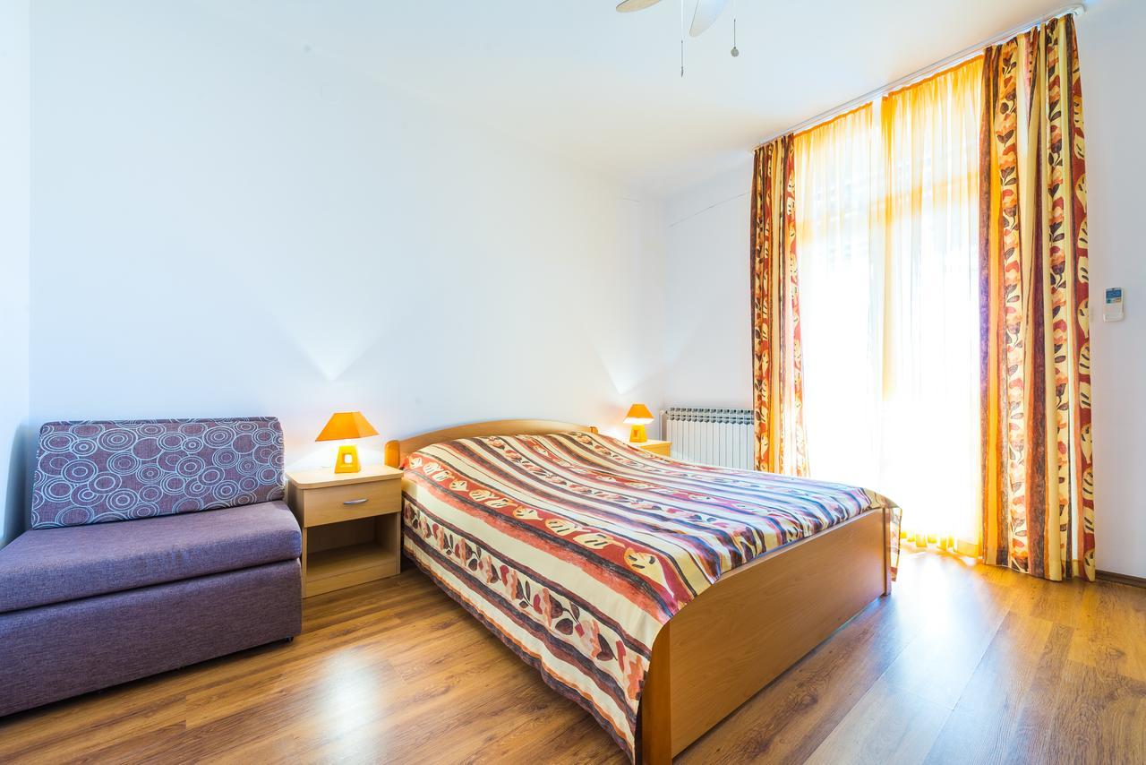 Villa Carmen Rooms & Apartments Млини Экстерьер фото