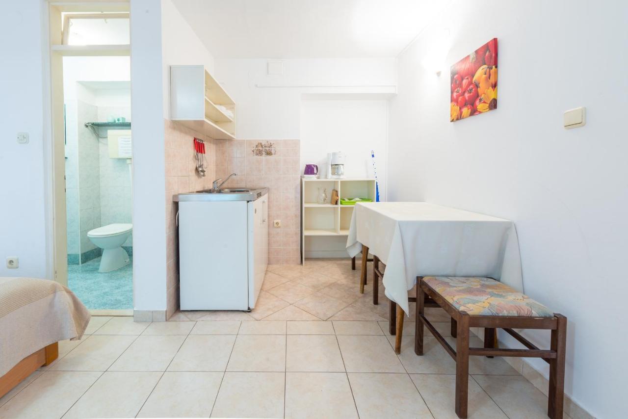Villa Carmen Rooms & Apartments Млини Экстерьер фото